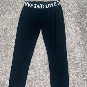 Black love leggings
